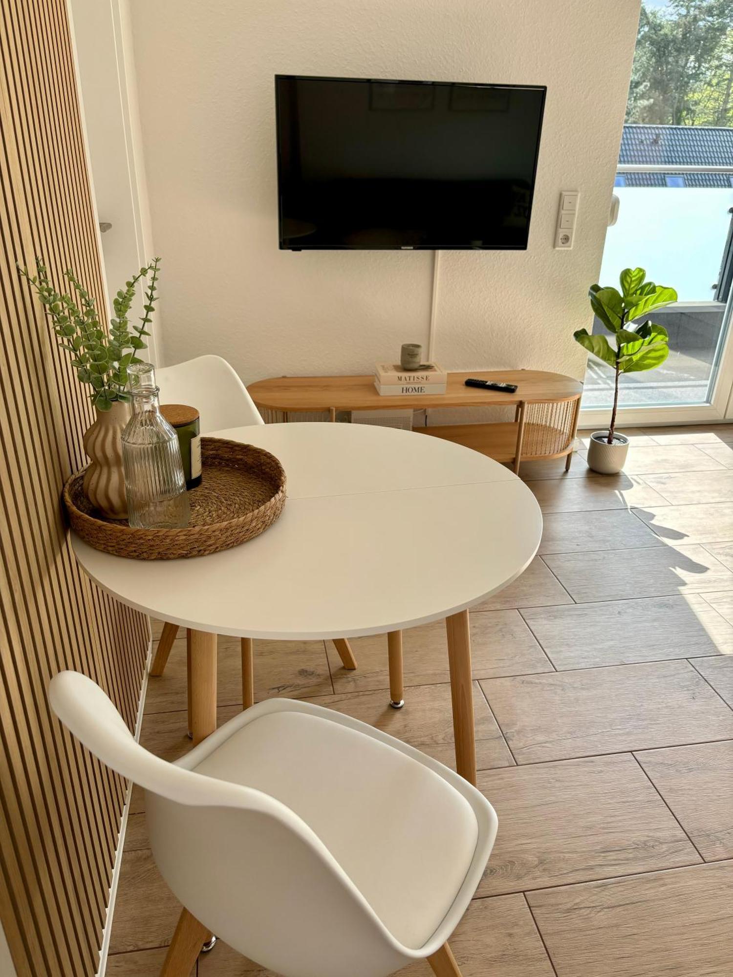 Home & Apart - Apartment Im Herzen Von Kreyenbrueck - Apartment 1 أولدنبورغ المظهر الخارجي الصورة