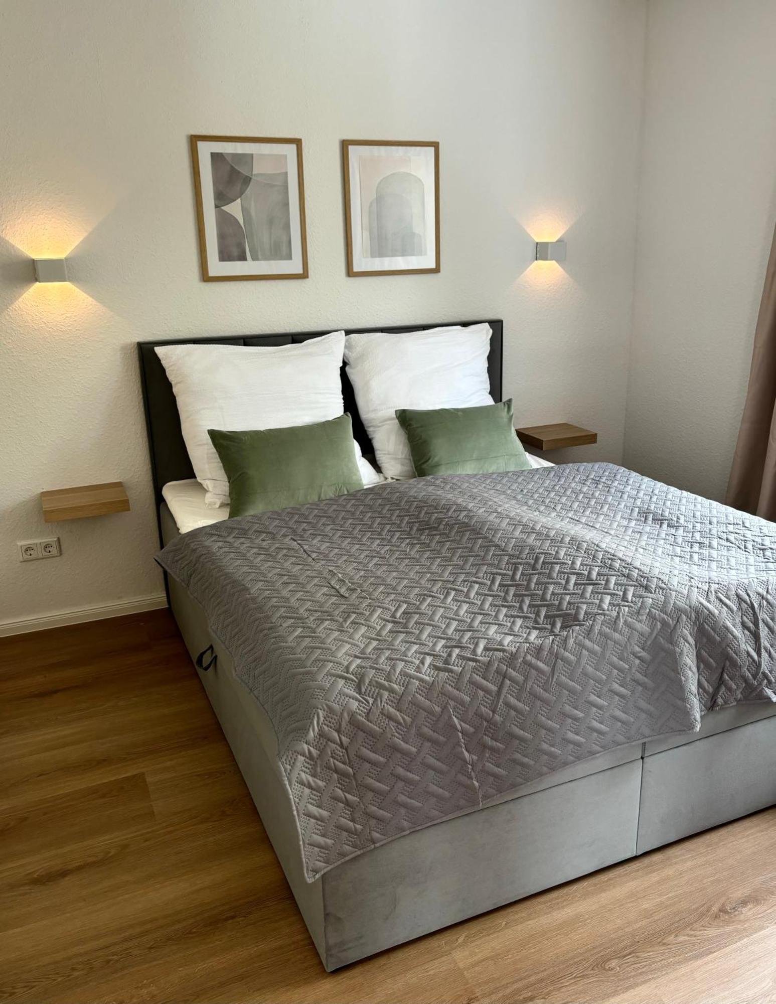 Home & Apart - Apartment Im Herzen Von Kreyenbrueck - Apartment 1 أولدنبورغ المظهر الخارجي الصورة